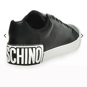 Moschino Sneakers